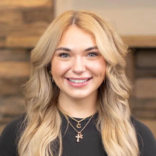Campbell ext testimonial facewall